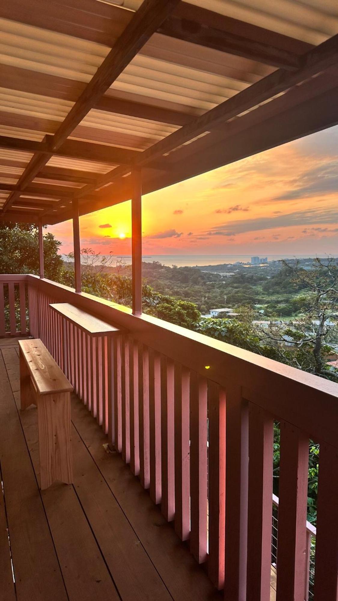 Casablanca Vacation House, 3 Floors, Billiards, Golden View 모토부 외부 사진
